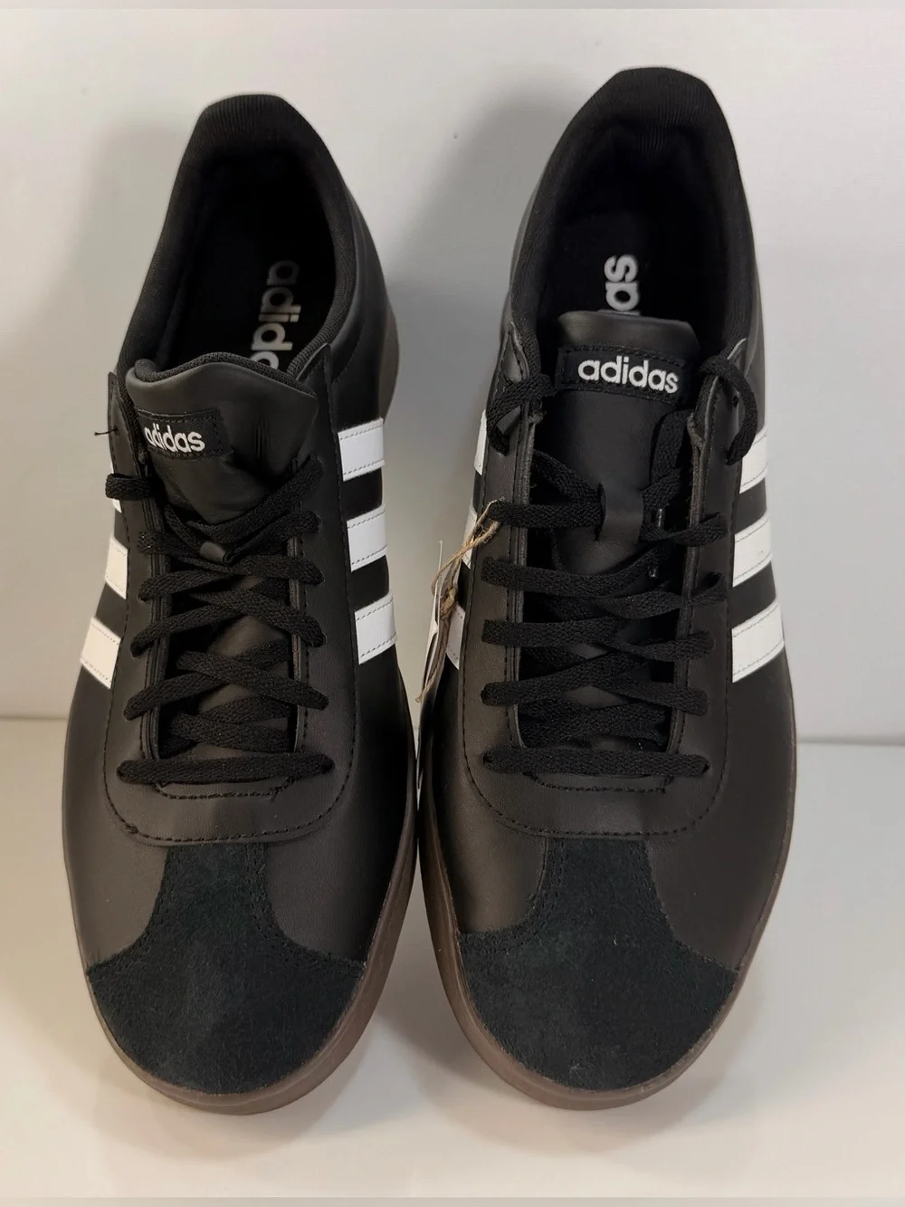 Adidas Court Base (225)